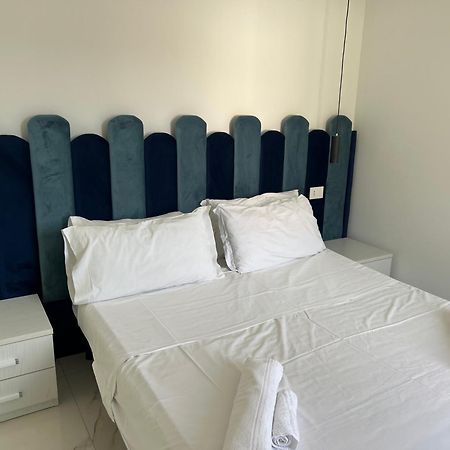 Ninfa Sul Mare Apartments 50 M E T R I Dal Mare Best Breakfast And Free Parking Capo Vaticano Eksteriør billede