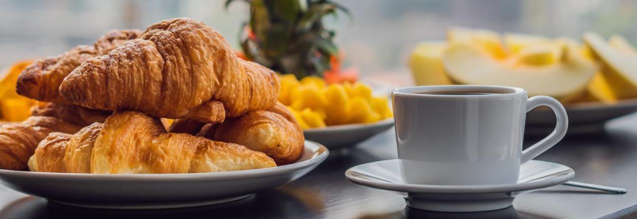 Ninfa Sul Mare Apartments 50 M E T R I Dal Mare Best Breakfast And Free Parking Capo Vaticano Eksteriør billede