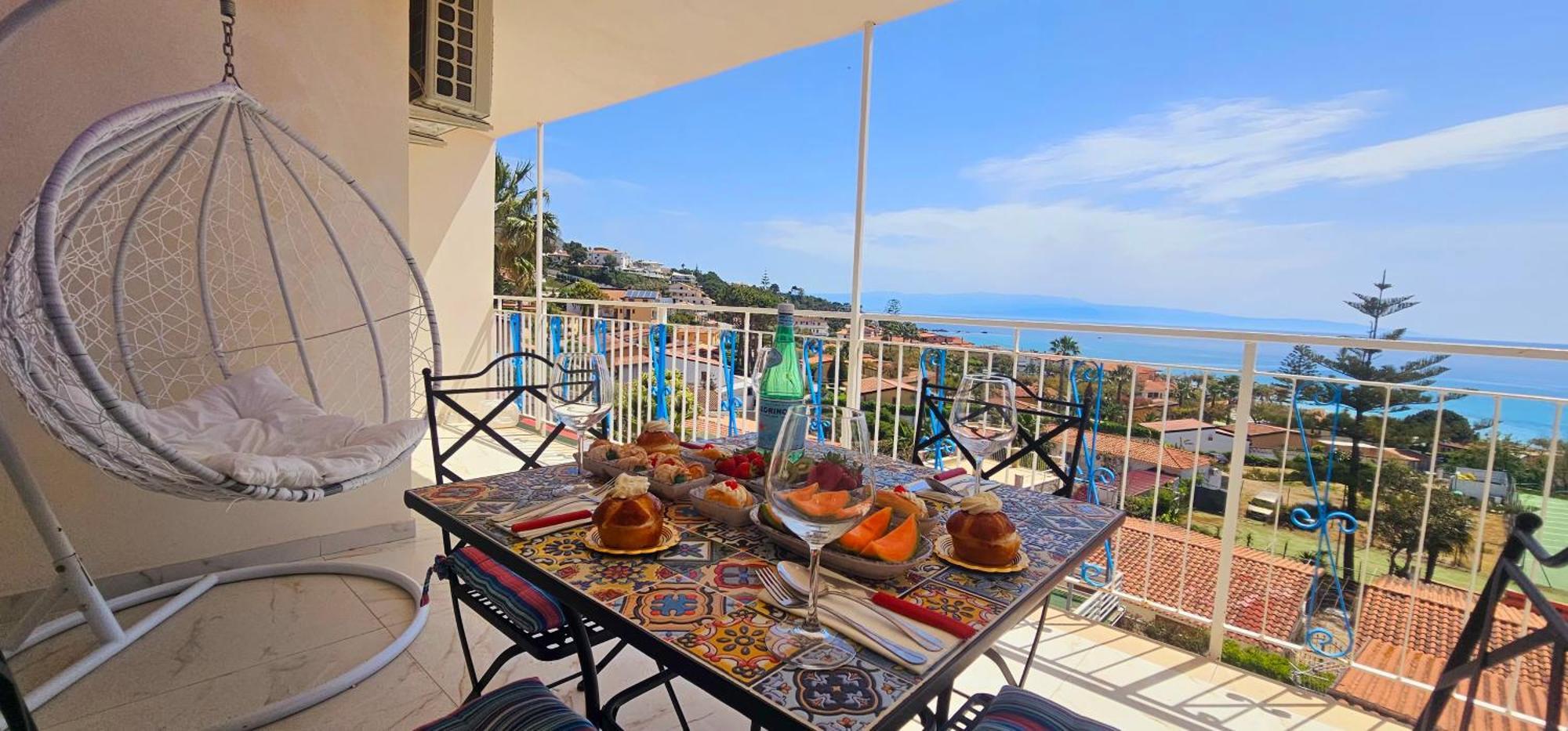 Ninfa Sul Mare Apartments 50 M E T R I Dal Mare Best Breakfast And Free Parking Capo Vaticano Eksteriør billede
