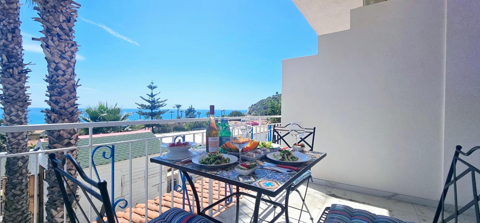 Ninfa Sul Mare Apartments 50 M E T R I Dal Mare Best Breakfast And Free Parking Capo Vaticano Eksteriør billede